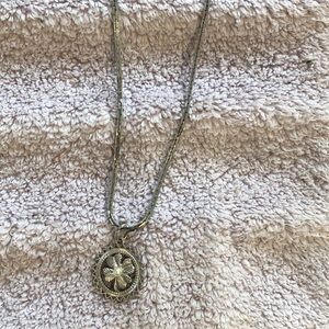 Silver clover pearl Pendant Necklace